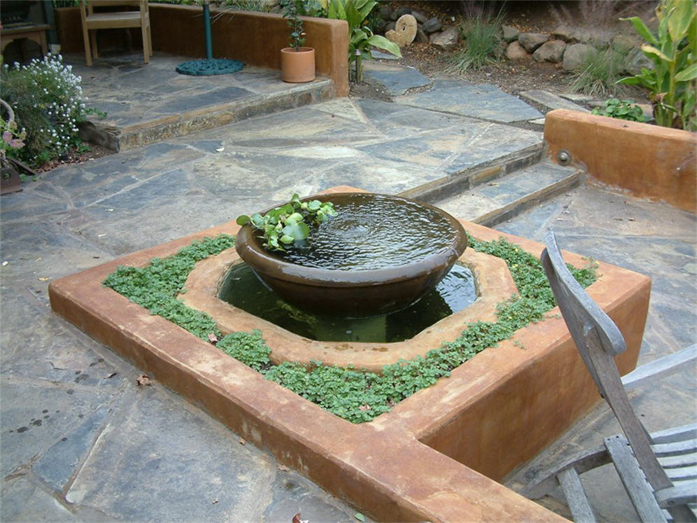 Very Small Water Feature
