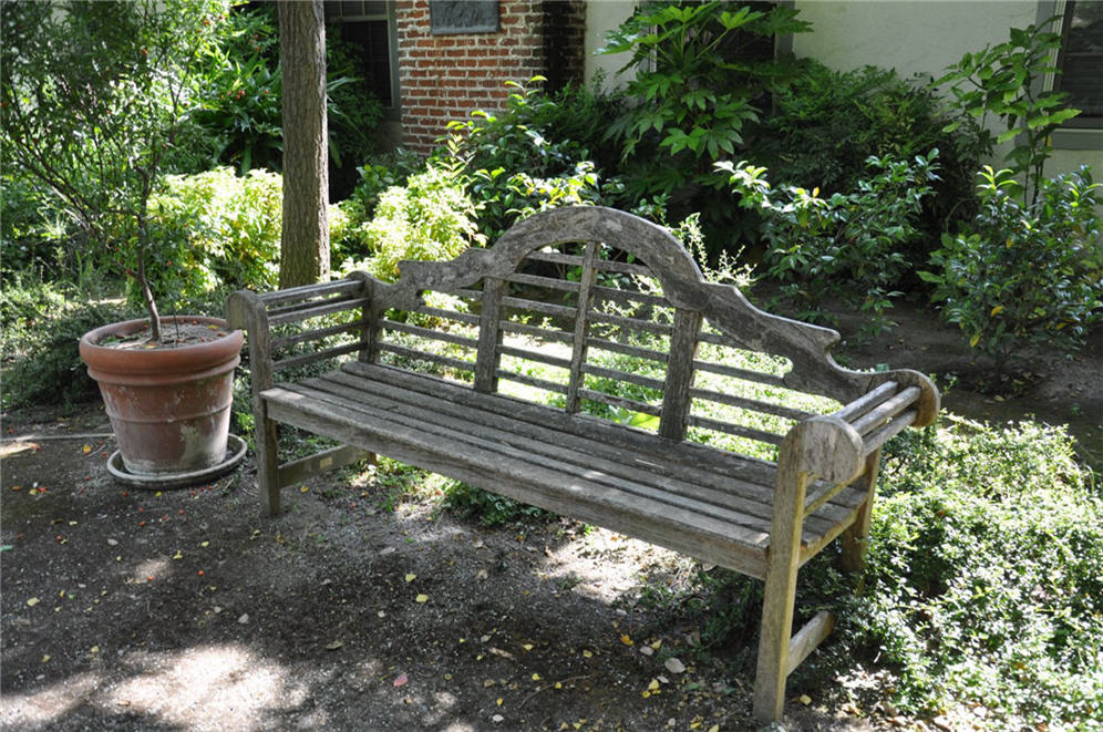 Bench of Repose