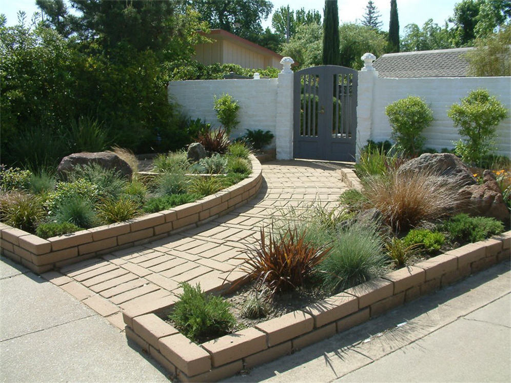 Sacramento Entry Walkway