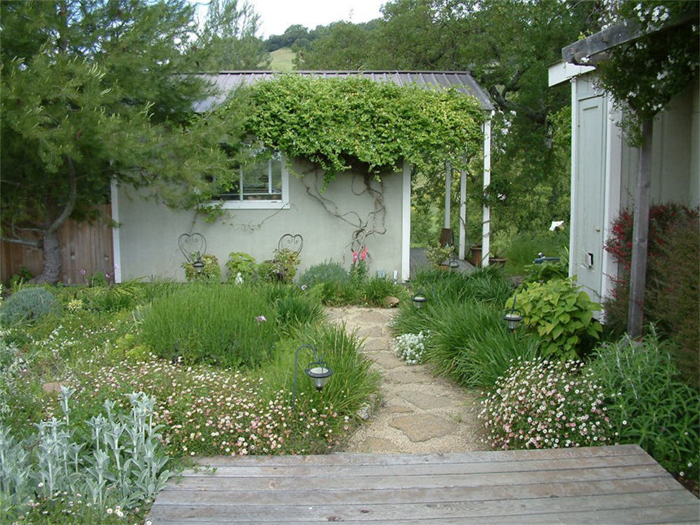 Cottage Garden Patio