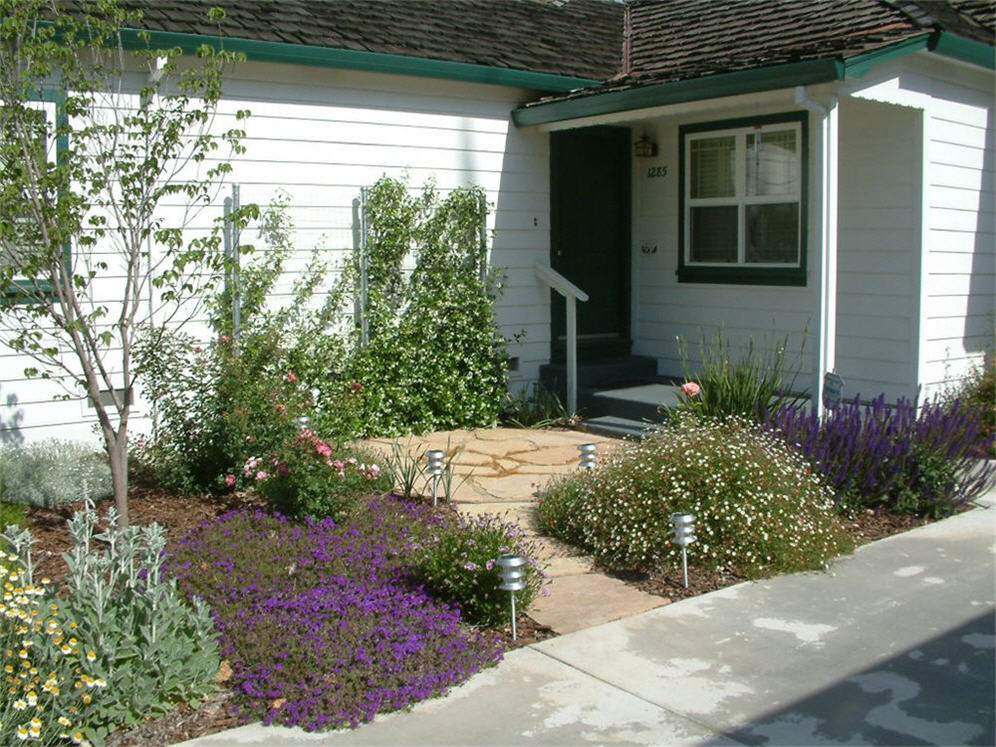 Welcome to the Front Door in Spring