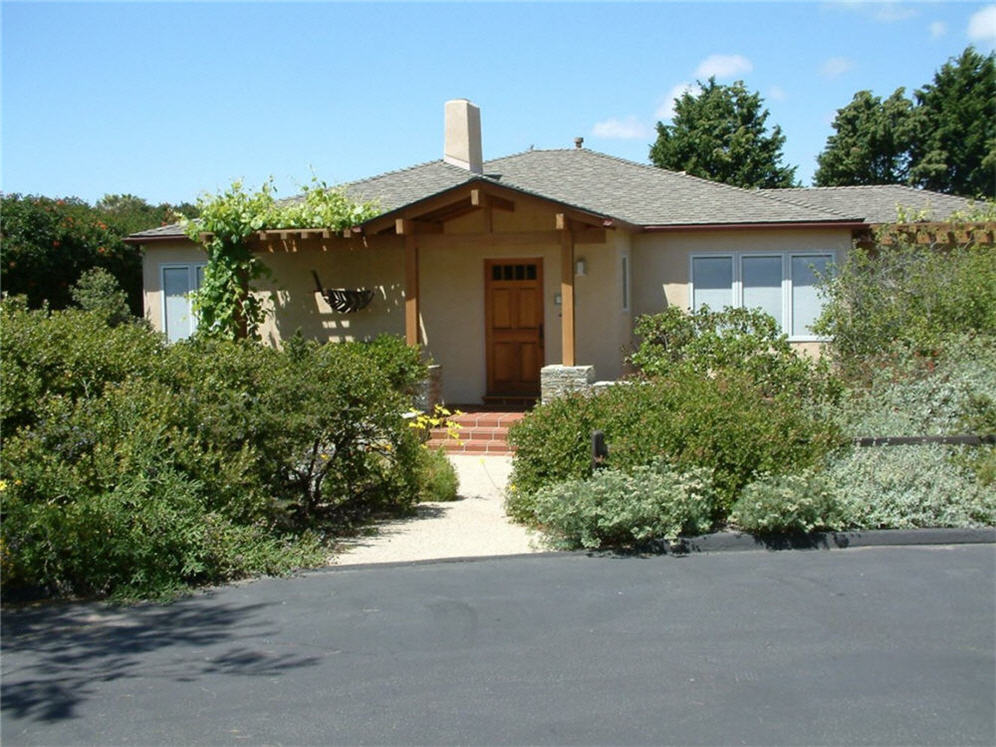 Native Garden Cottage