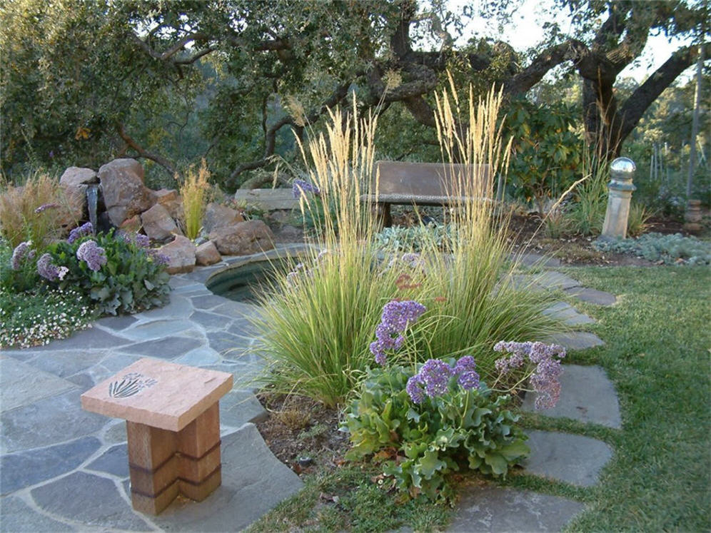 Patio with Seat